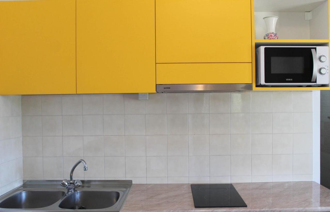 Apartment Dekovic Пореч Екстер'єр фото