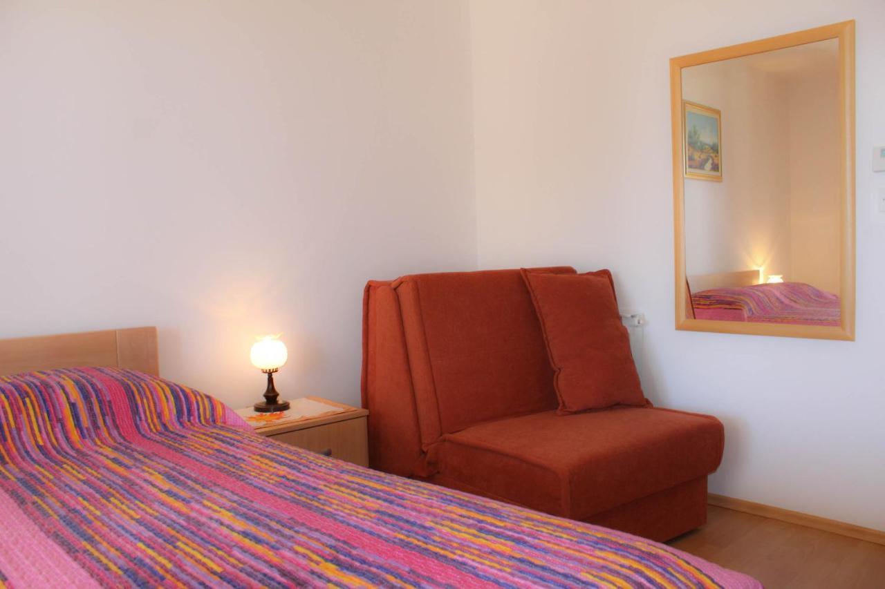 Apartment Dekovic Пореч Екстер'єр фото