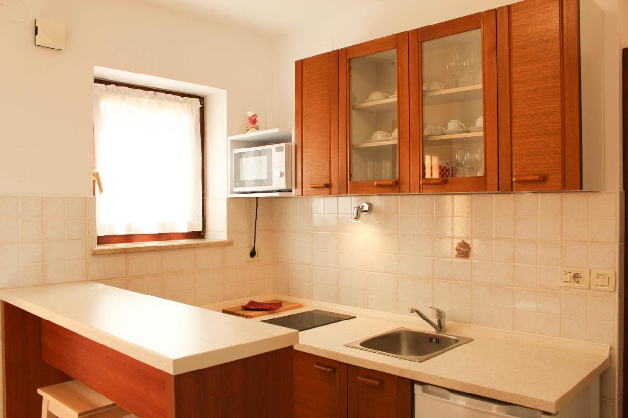 Apartment Dekovic Пореч Екстер'єр фото